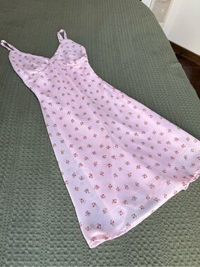 Women’s Pink Floral Slip Dress